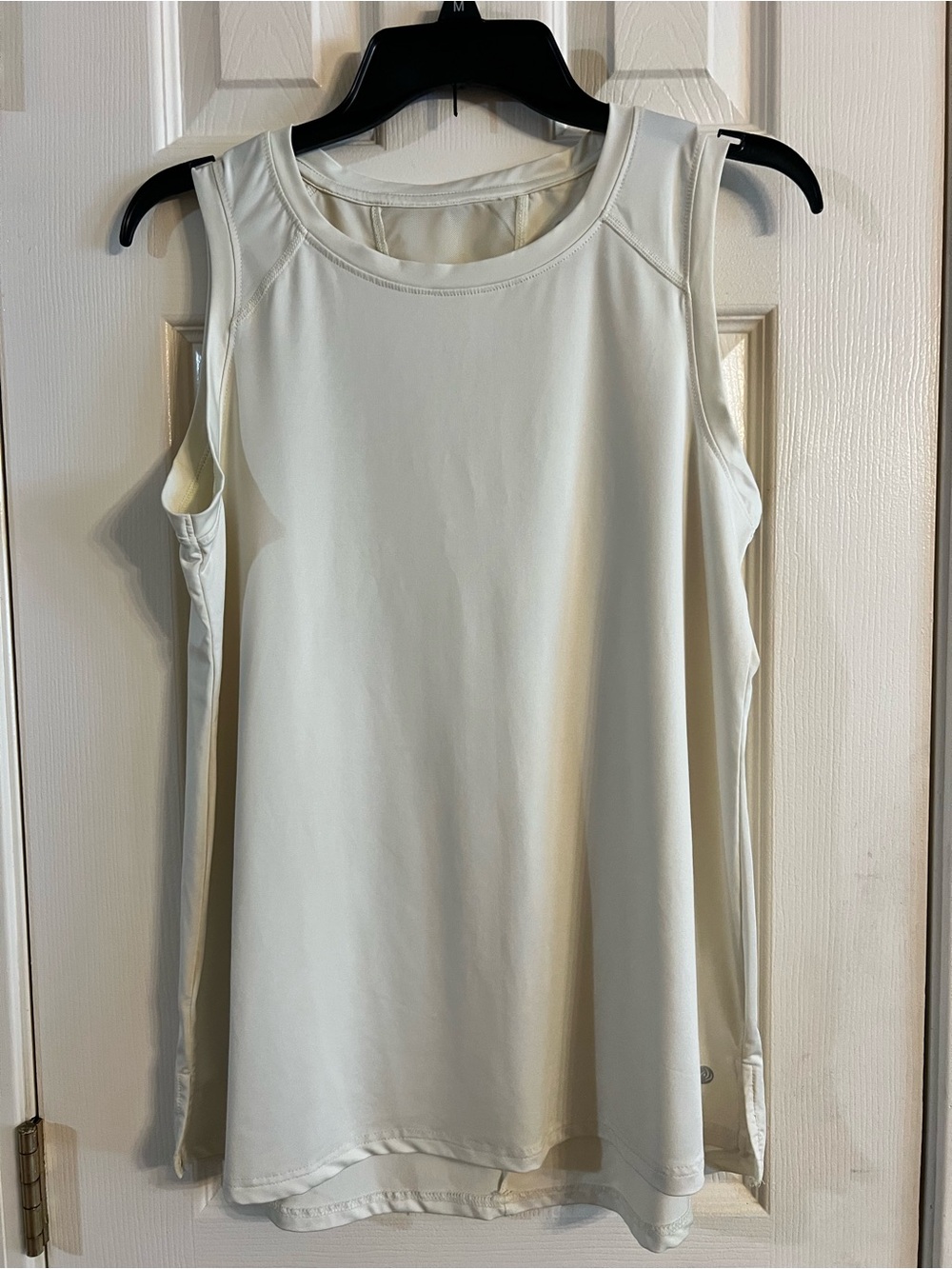 Apana Light Mint Performance Sleeveless Tank Top